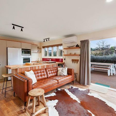 The Purple House - Ohakune Home With Spa Pool Екстер'єр фото