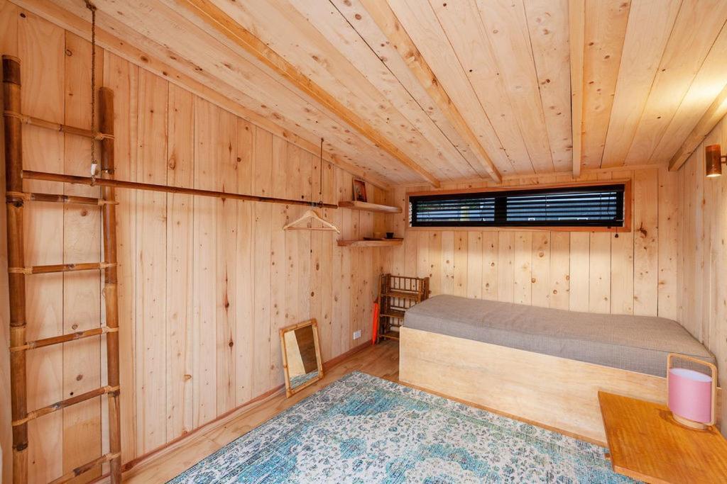 The Purple House - Ohakune Home With Spa Pool Екстер'єр фото