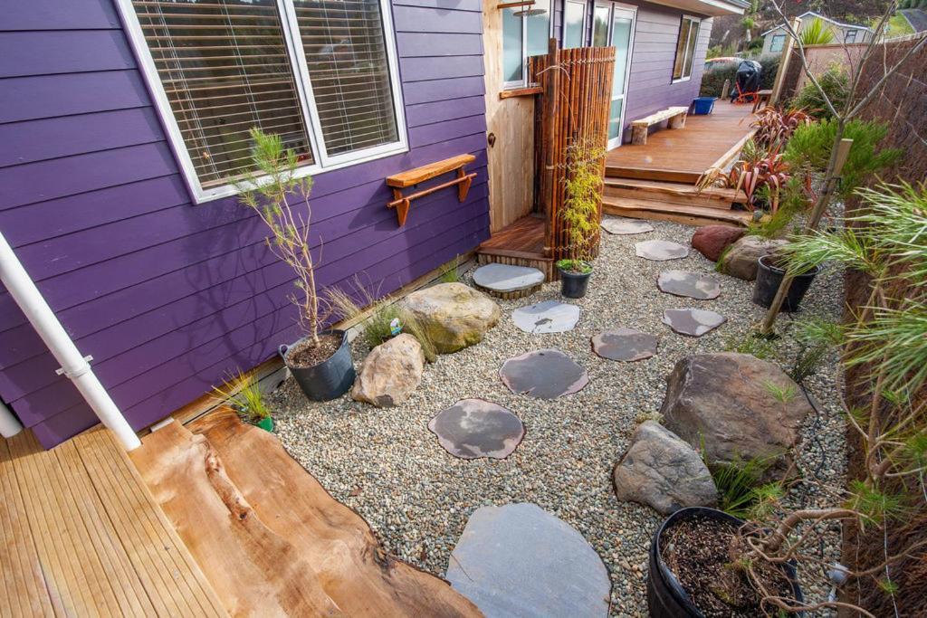 The Purple House - Ohakune Home With Spa Pool Екстер'єр фото